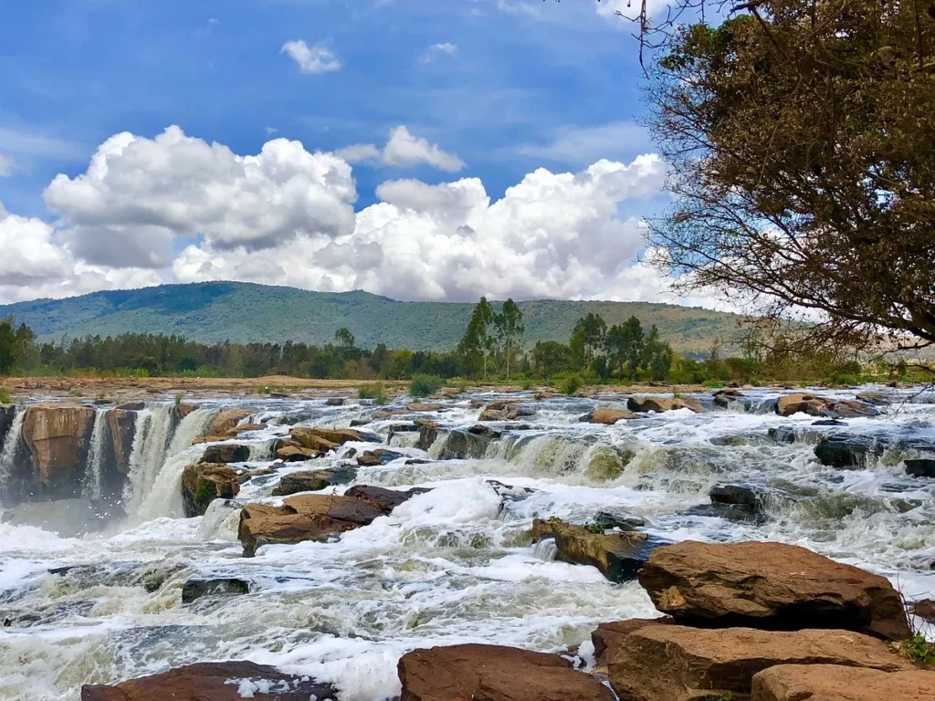 Fourteen Falls - Nairobi day tours