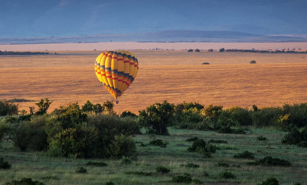 hot air balloon in masai mara