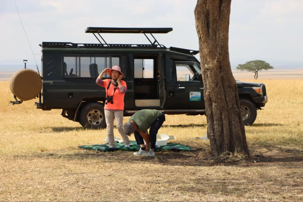 The mega 22 days Kenya wildlife tours