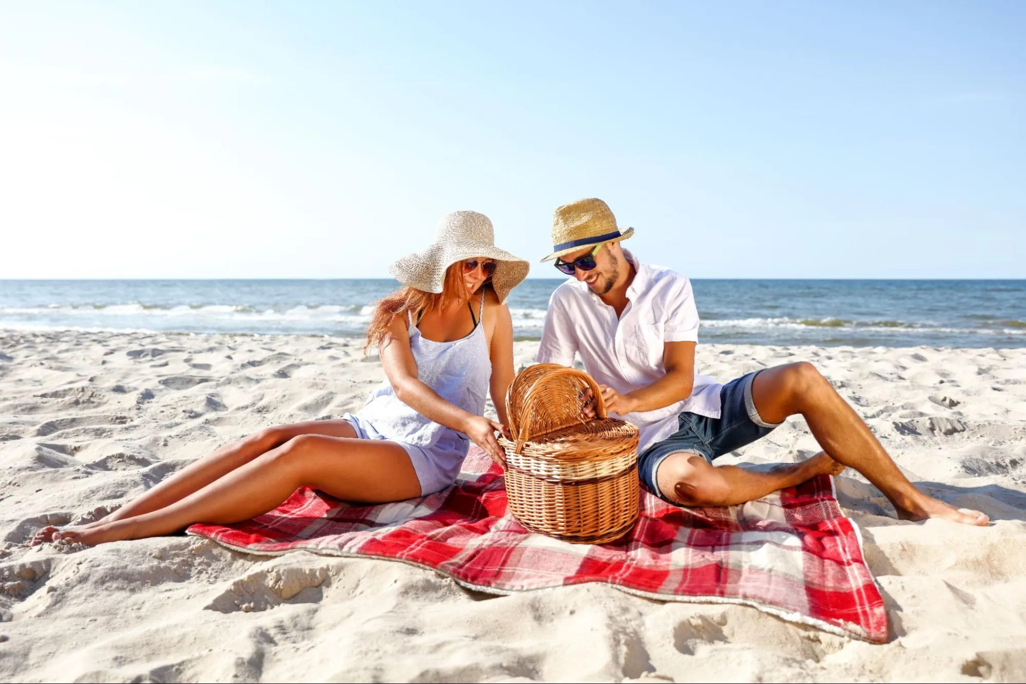 Diani - couple at the beach