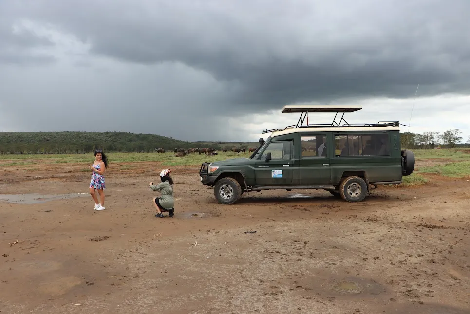 Safaris kenya tanzania - guest at Lake Nakuru