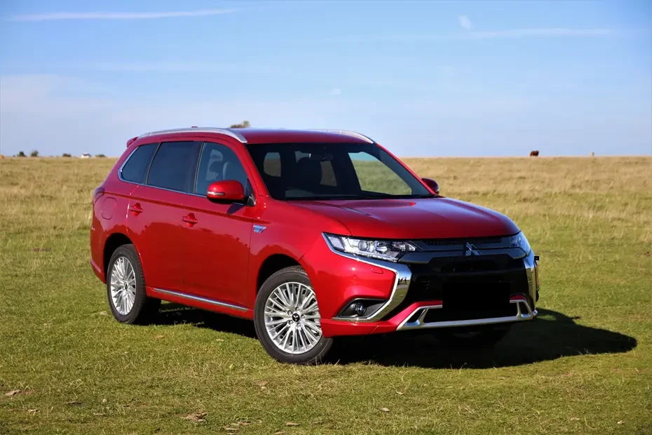 Mitsubishi Outlander-self drive car hire nairobi