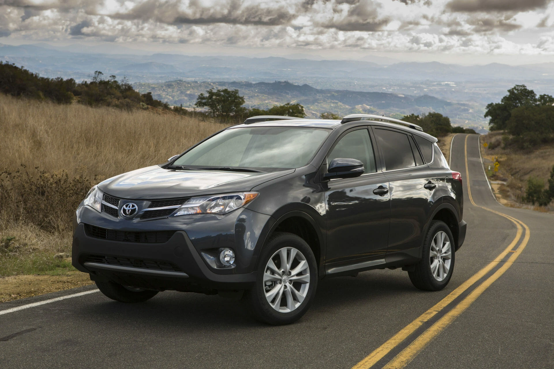 Toyota Rav4 rental for wedding