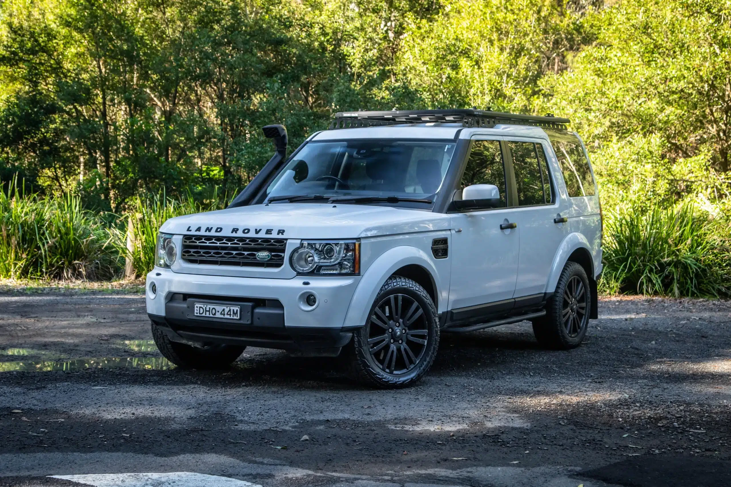 Chauffeured Land Rover Discovery for hire in Westlands