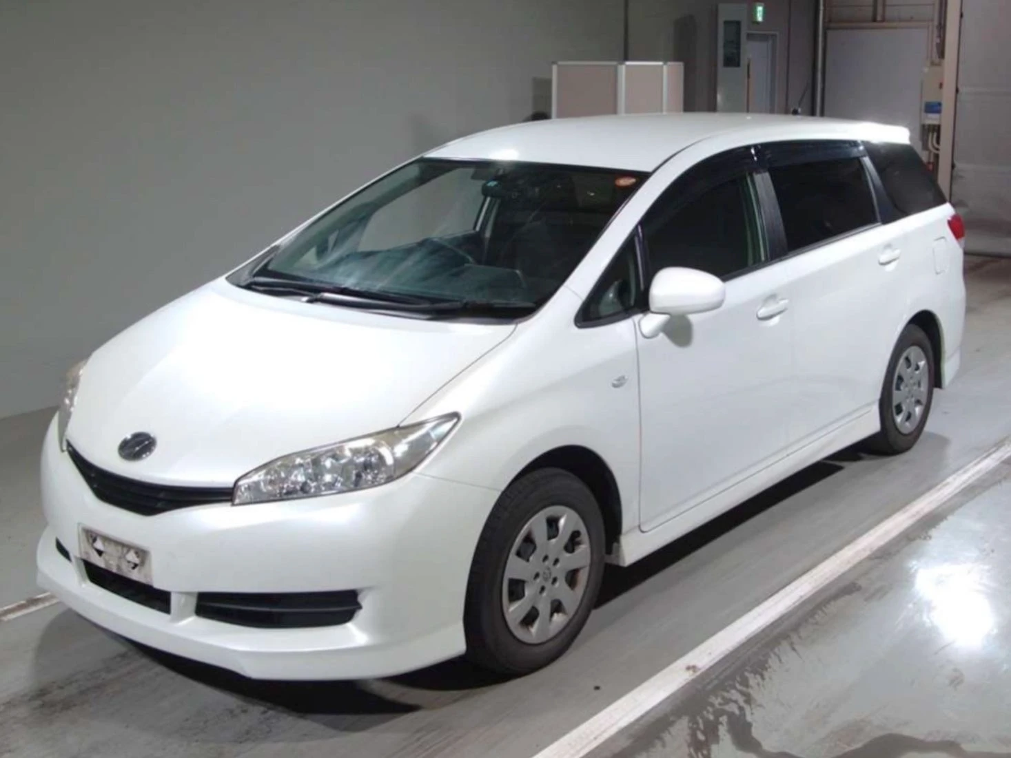 Car for hire in Juja- Toyota Wish